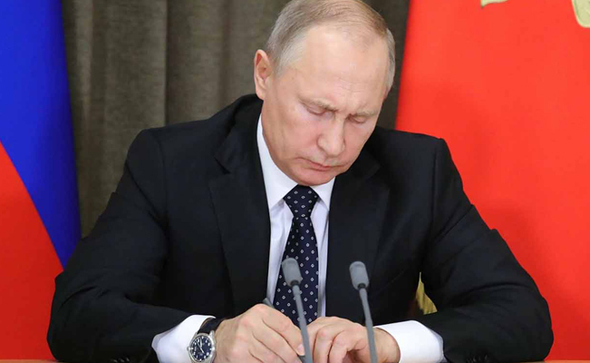 Putin firma decreto que permite al Gobierno prohibir exportaciones de materias primas