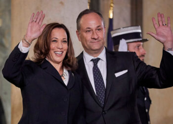 Esposo de Kamala Harris da positivo a COVID-19