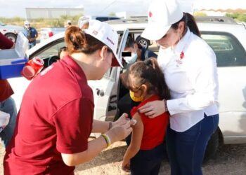 Destaca Nuevo Laredo en aplicación de vacuna anticovid en México