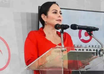 Aduana de Laredo, Texas cerró las puertas a migrantes haitianos: Carmen Lilia Canturosas