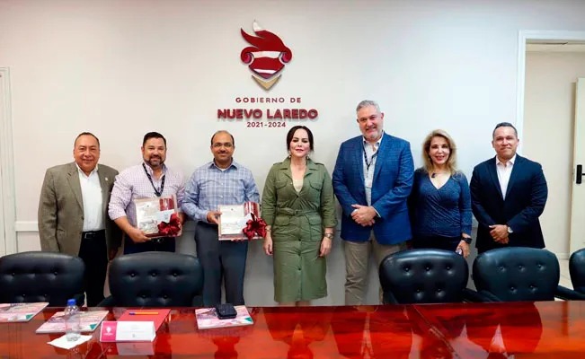 Expone Carmen Lilia Canturosas ventajas de Nuevo Laredo a inversionistas extranjeros