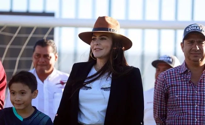 Carmen Lilia Canturosas: la mejor de Tamaulipas; encuesta