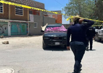 Hombres armados asesinan a madre e hija en EdoMéx
